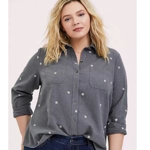 Torrid Size 1 Grey Daisy Denim Shirt NWOT
